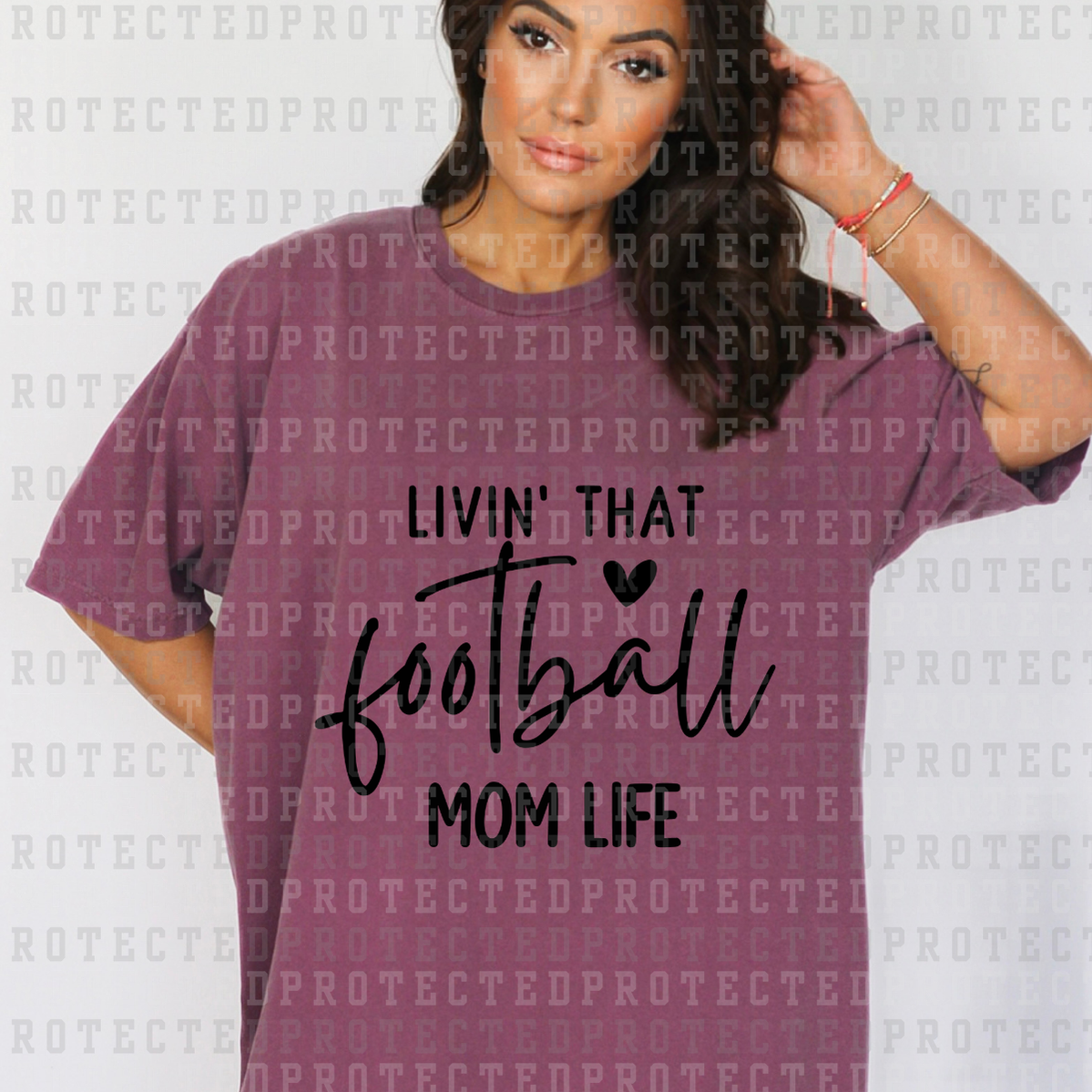 LIVIN' THAT FOOTBALL MOM LIFE *SINGLE COLOR* - DTF TRANSFER