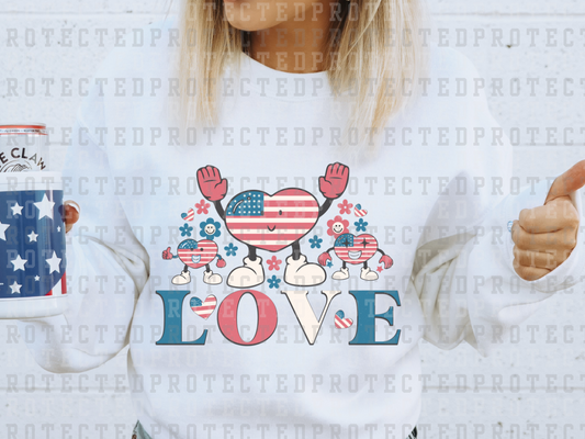 PATRIOTIC LOVE - FLAG HEARTS AND FLOWERS - DTF TRANSFER