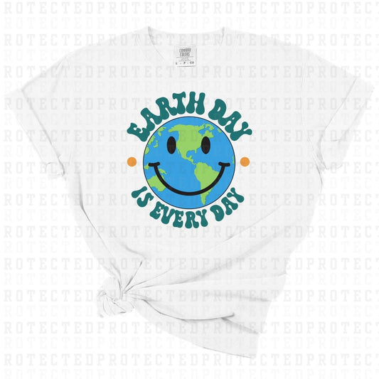 EARTH DAY IS EVERYDAY - DTF TRANSFER