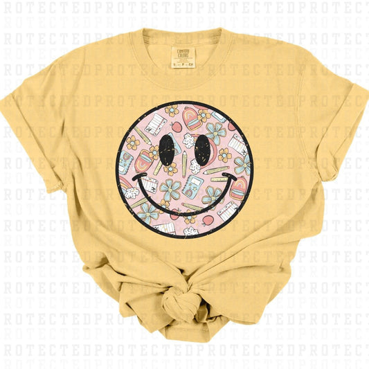 SCHOOL SUPPLIES SMILEY *GRUNGE* - DTF TRANSFER